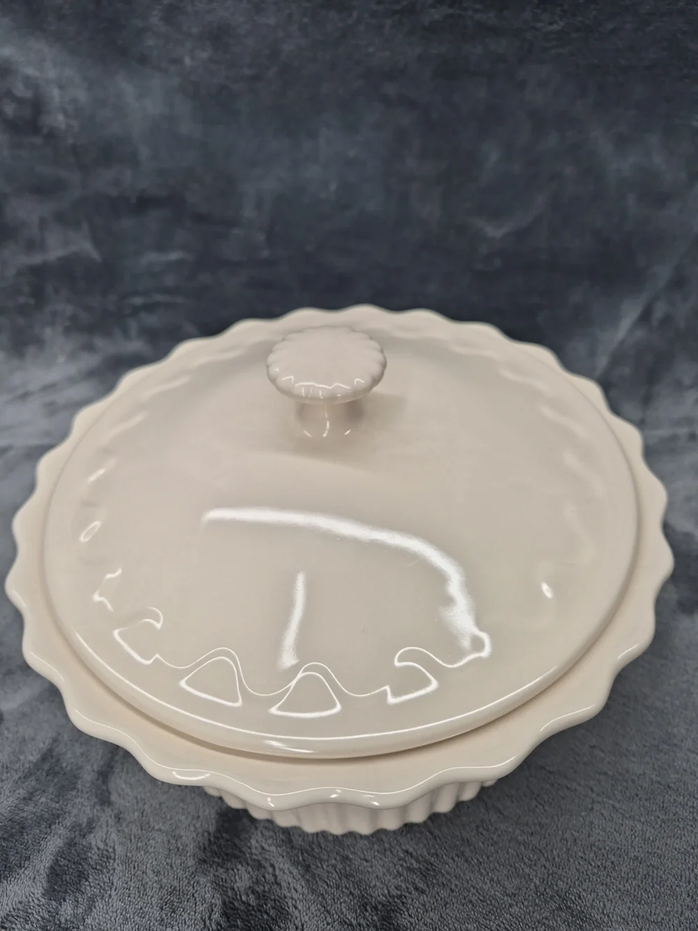 Paula Deen 2 Quart Fall Havest Covered Round Casserole Dish Cream/brown Leaf